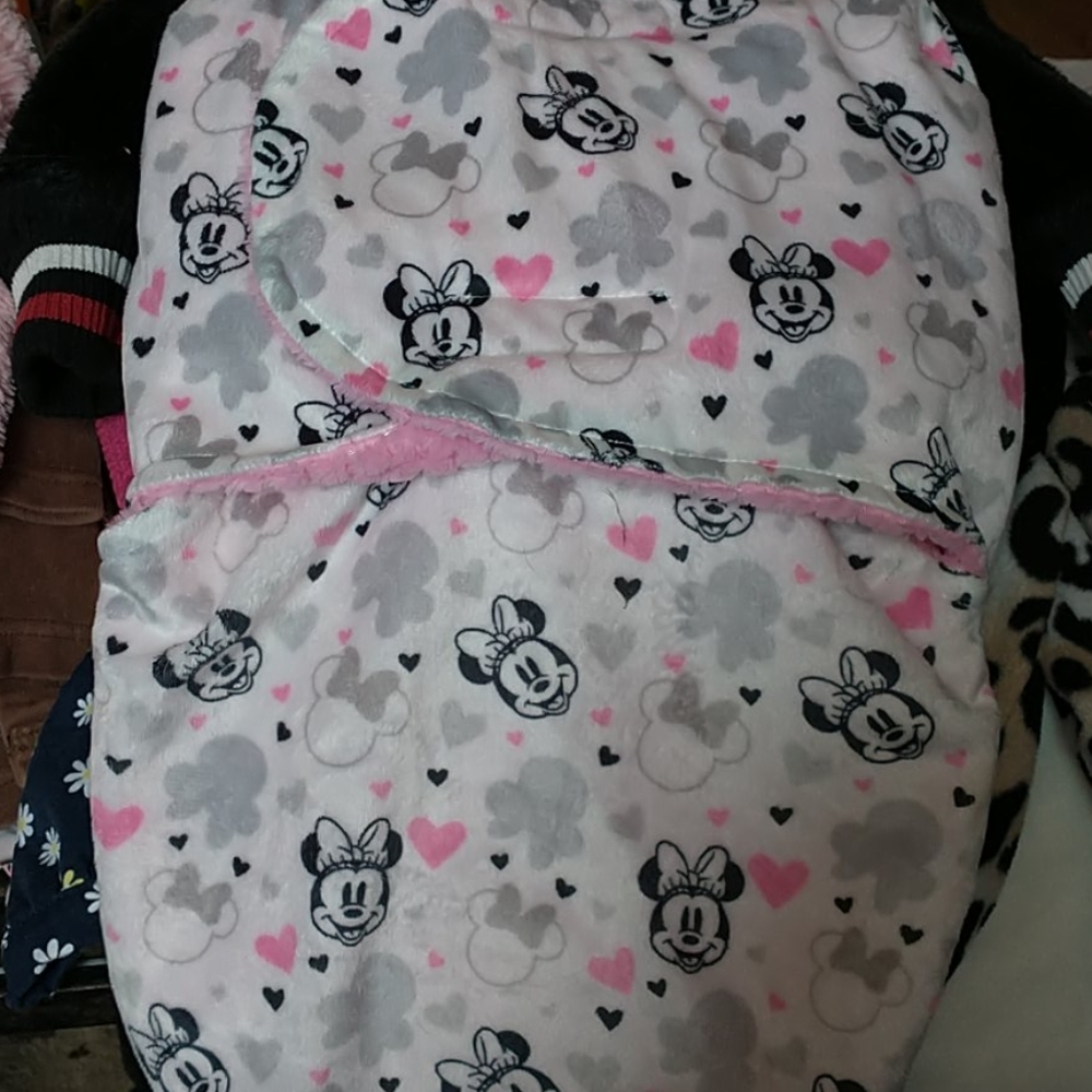 Baby swaddler